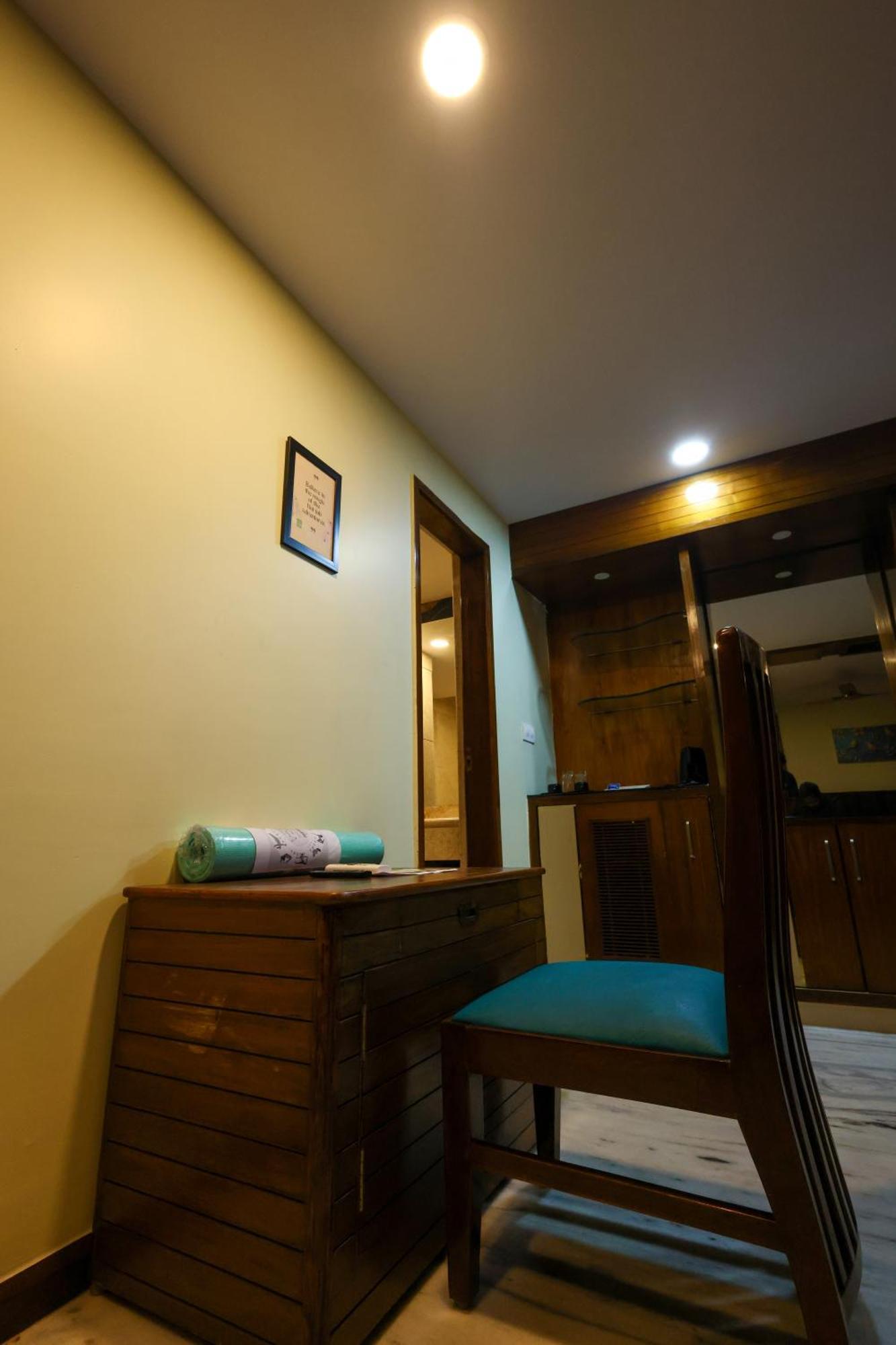 Hotel Lj Dadi'S Grand Visakhapatnam Esterno foto